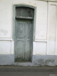 Двери Воронцовской улицы